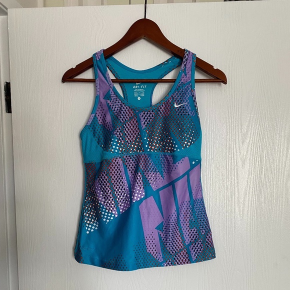Nike Tank Top - Picture 1 of 4